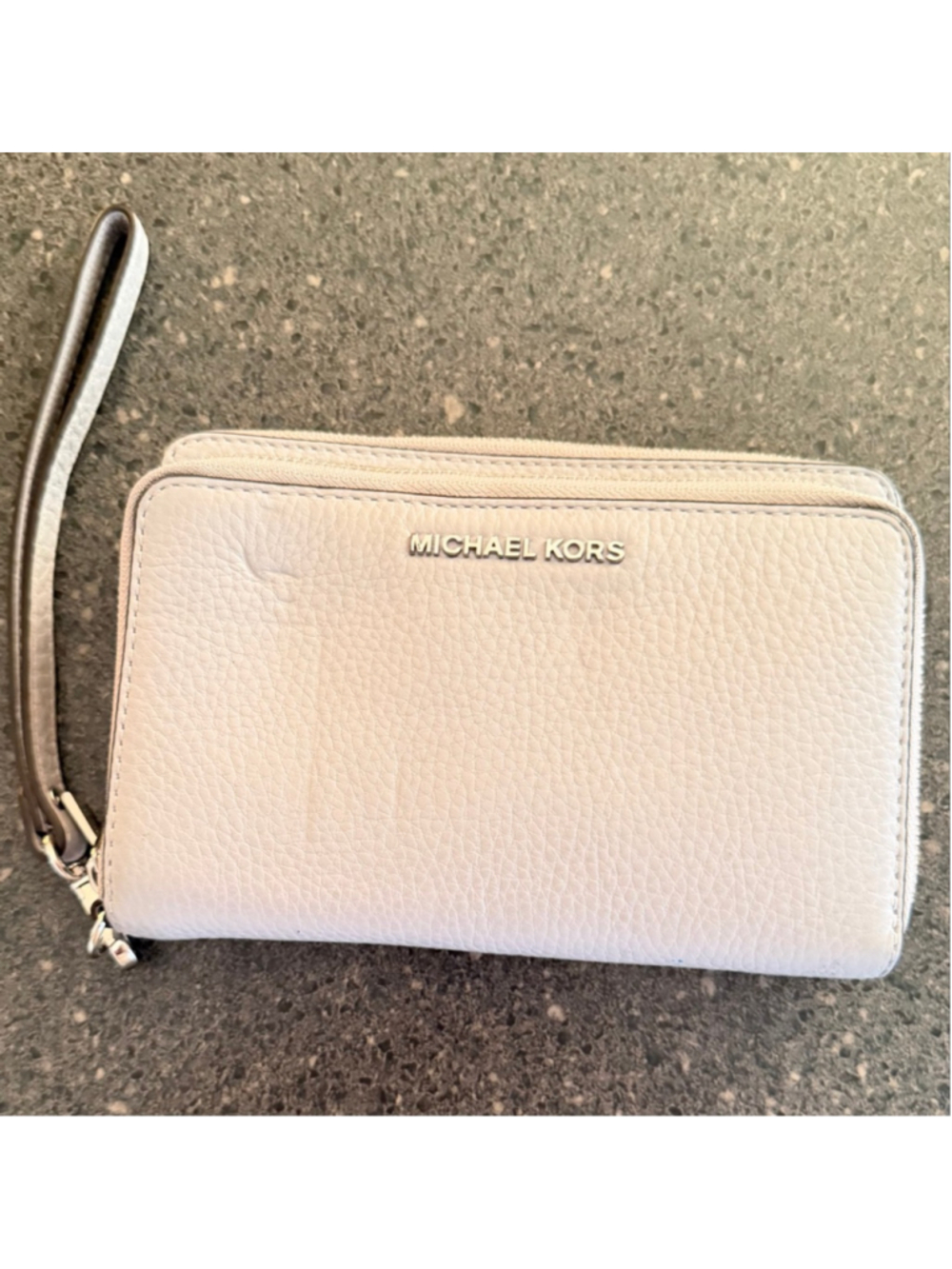 Michael Kors Jet Set Travel Large Flat Multifunction Phone Case Wristlet. - Picture 2 of 16